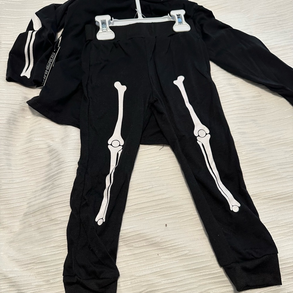 2 piece pajamas set Skeleton - Picture 4 of 4